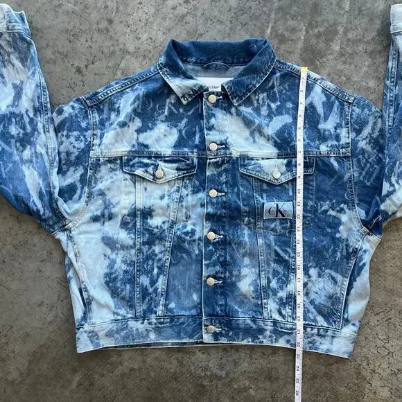 Calvin Klein Jeans Boxy Oversized Denim Jacket Cloudy AOP - Picture 9 of 12